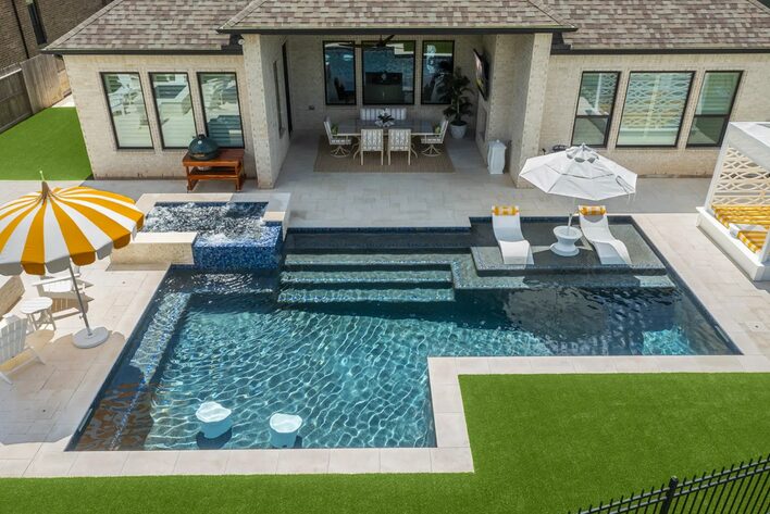 Custom pool with premium features in Katy TX